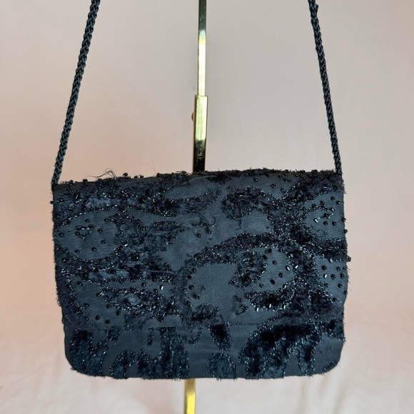 Handbags - black vintage shoulder bag